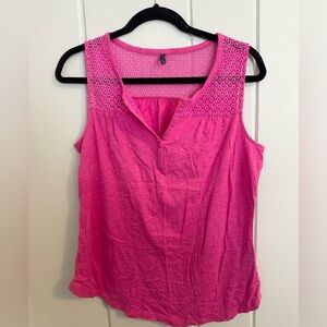 NYJD Bright Fuchsia Eyelet Yoke Sleeveless Tank / S